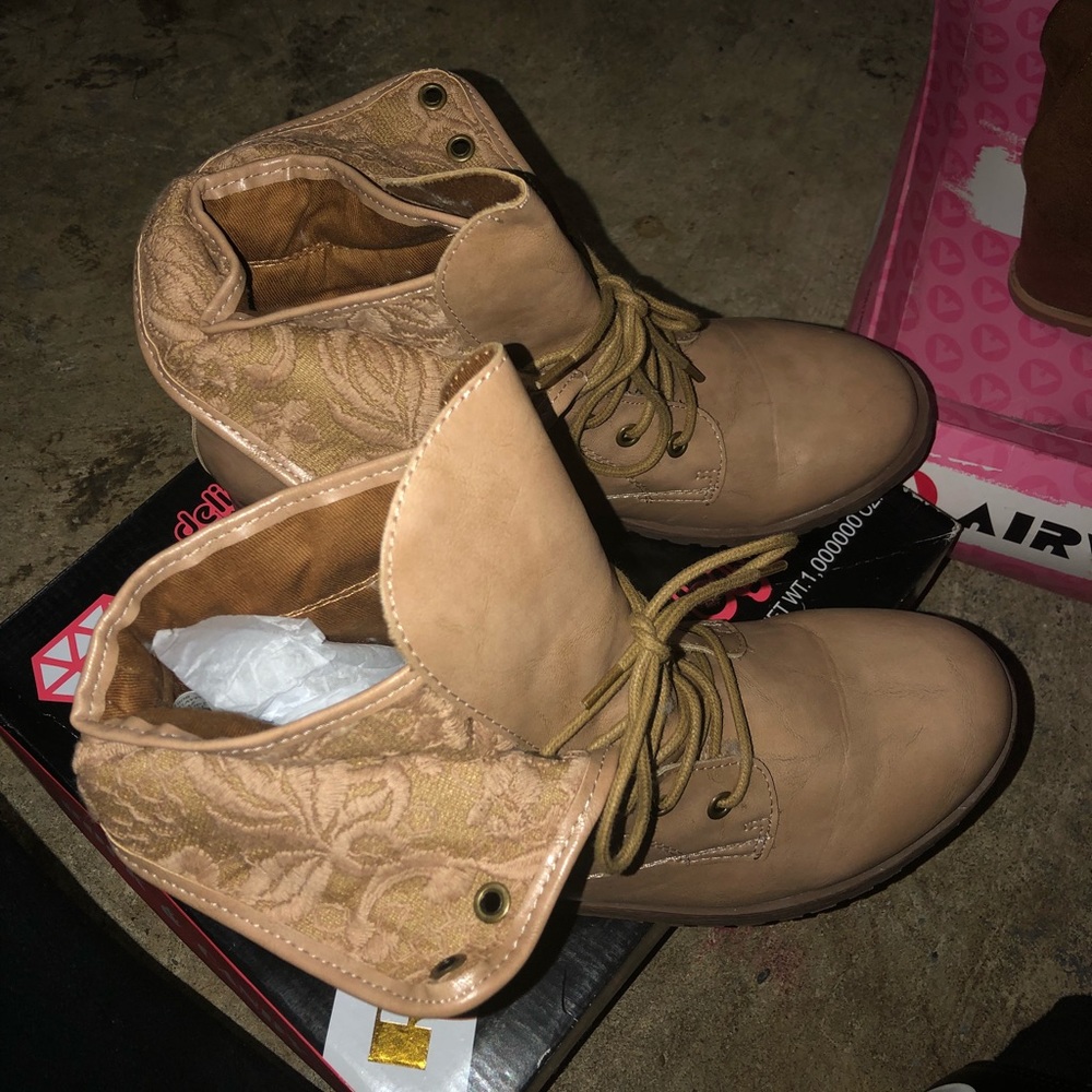 Combat Boots